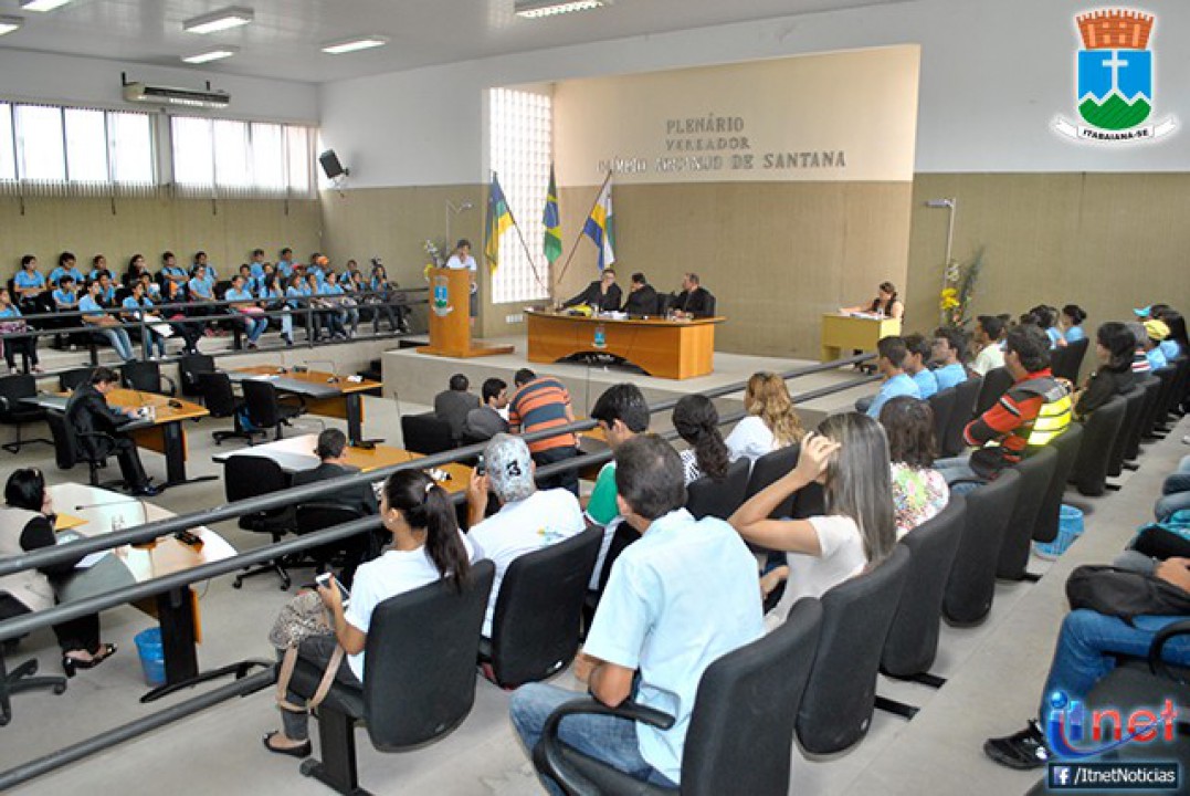 Sessão Ordinária do dia 18/08/2015 da Câmara de Vereadores de Itabaiana