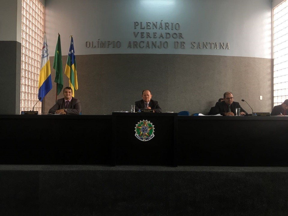 Projeto de lei que concede reajuste salarial aos servidores municipais de Itabaiana foi dado entrada na Sessão de hoje (29/05), na Câmara Municipal